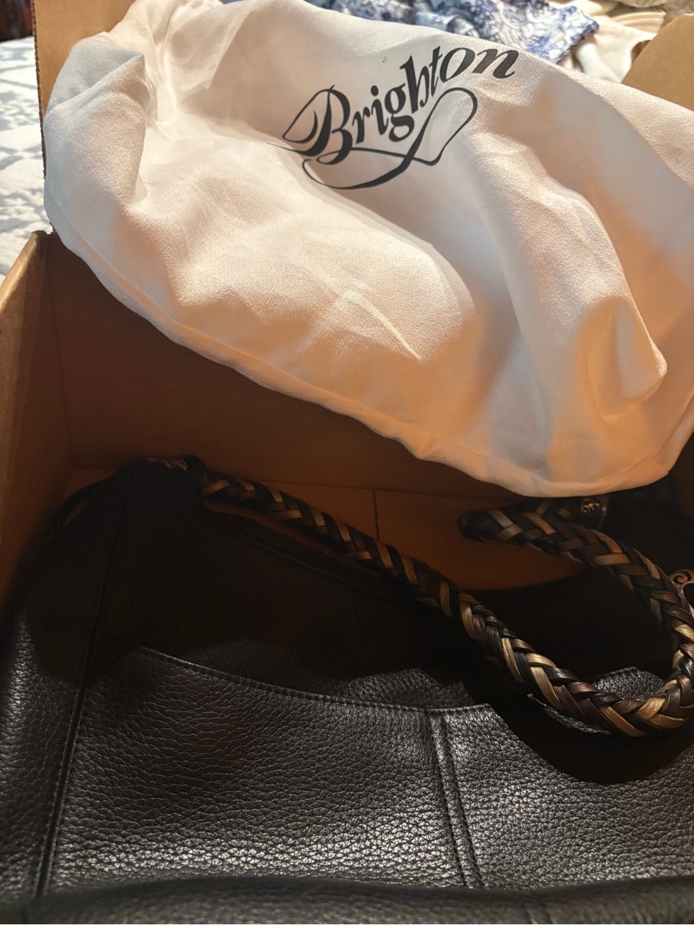 Brighton handbag - Picture 7 of 9